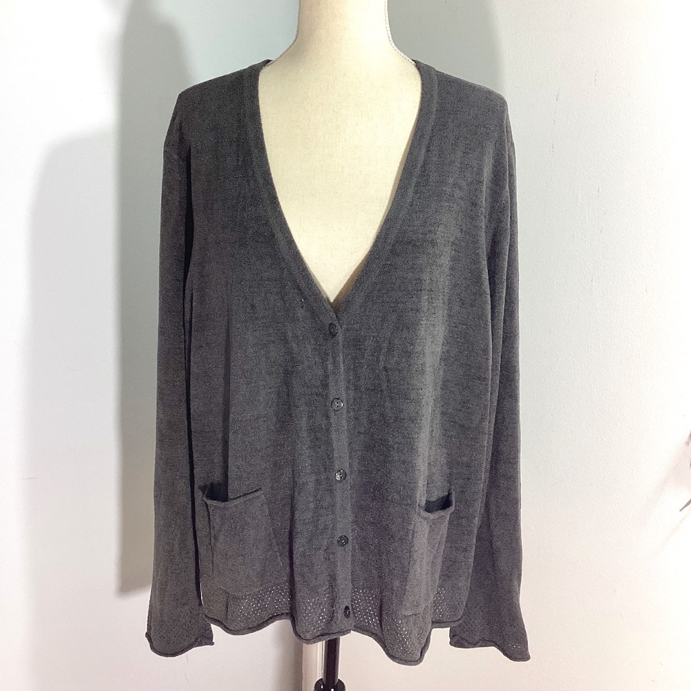 NWOT BAREFOOT DREAMS 3X COZYCHIC ULTRA LIGHT KNIT CARDIGAN GRAY BUTTON UP